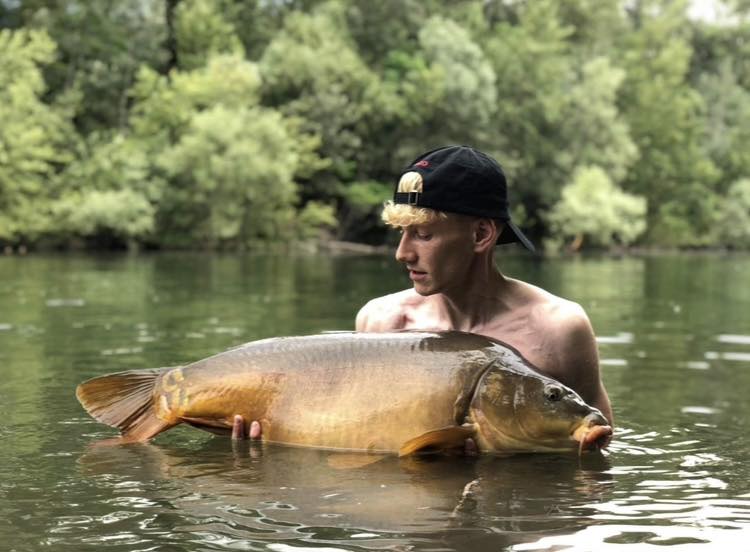 Jelle met een prachtige spiegel